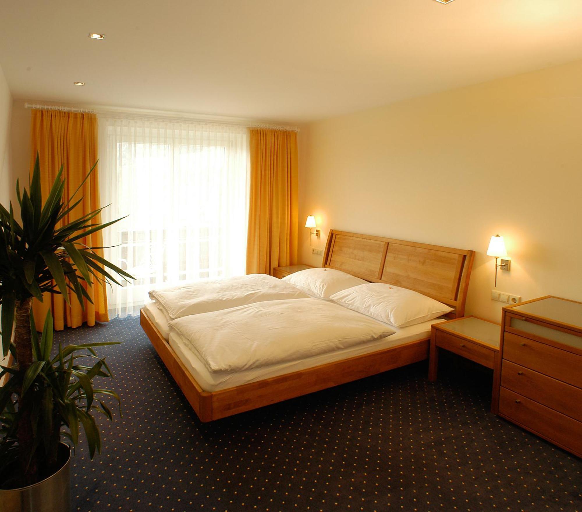 Tritscher 4*